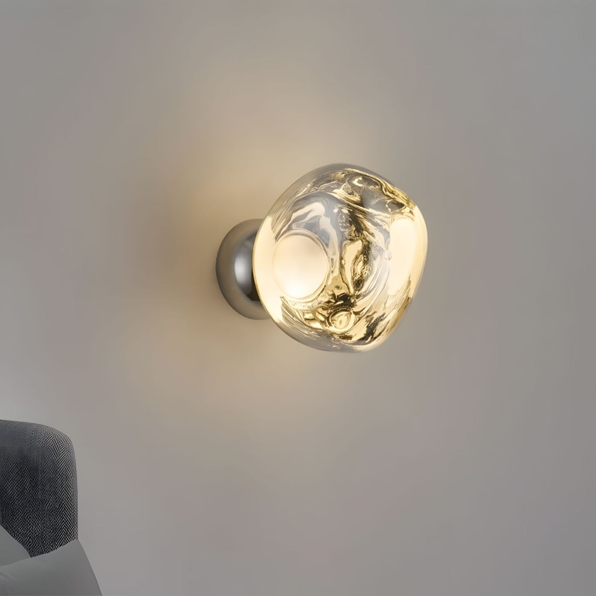 Lava glass wall light product view – image 2