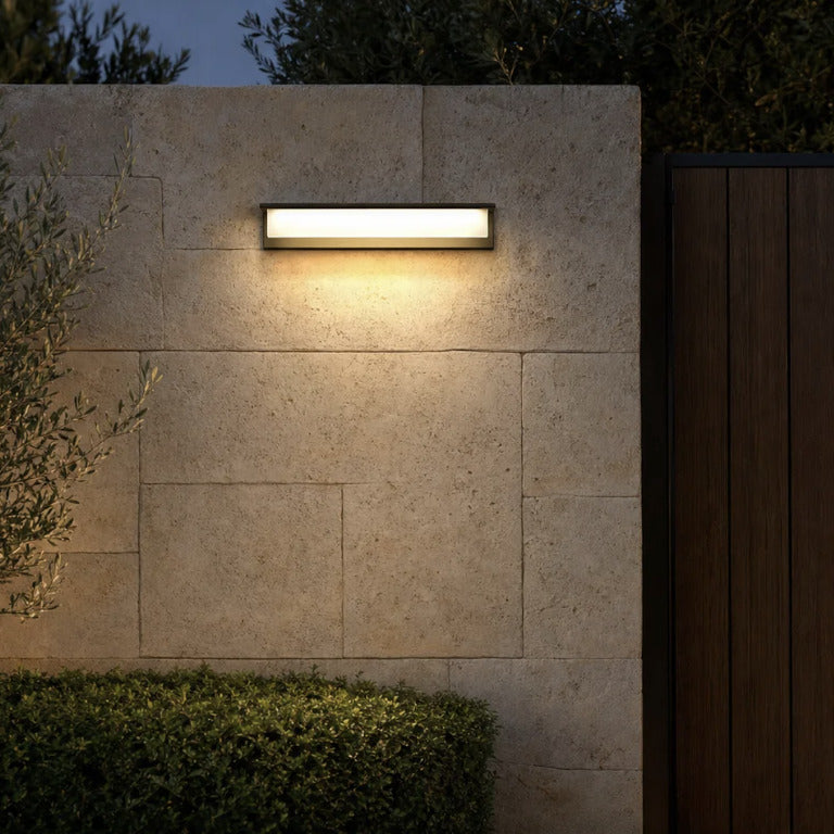 Aaliyah outdoor light by KAVORRI