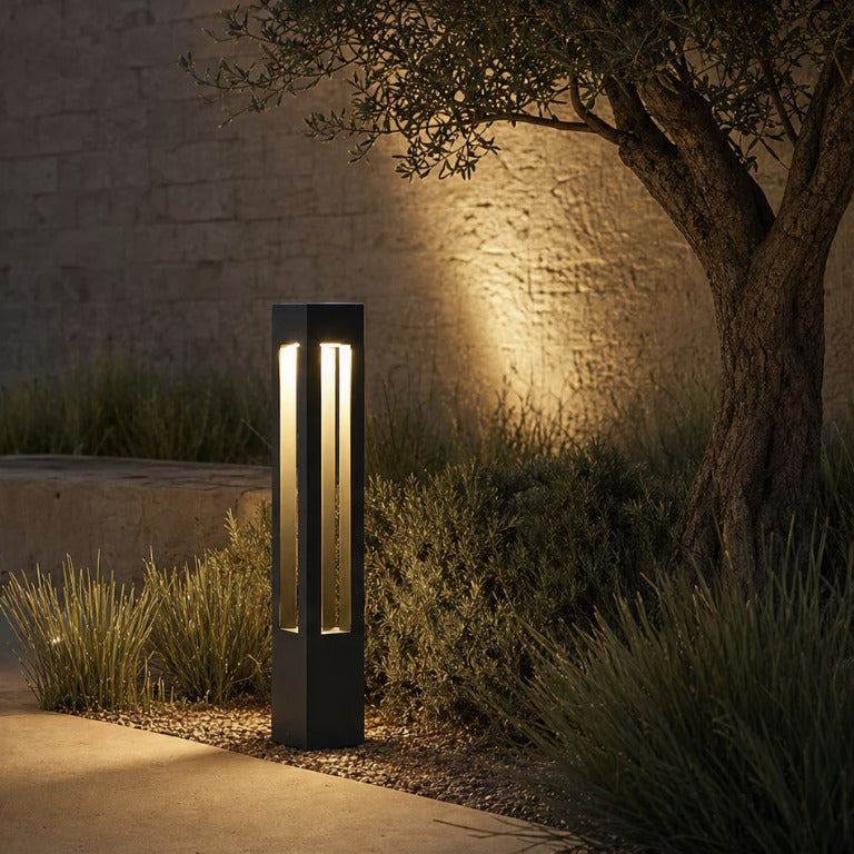 Aelia outdoor light by KAVORRI