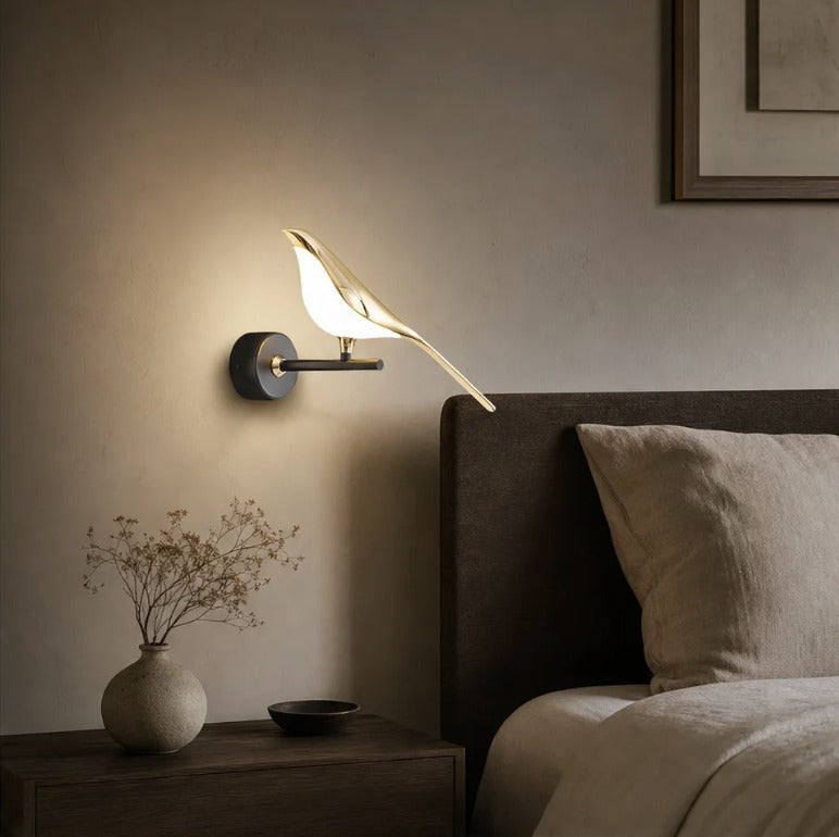 Avian wall light by KAVORRI
