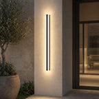 Bolt outdoor light by KAVORRI