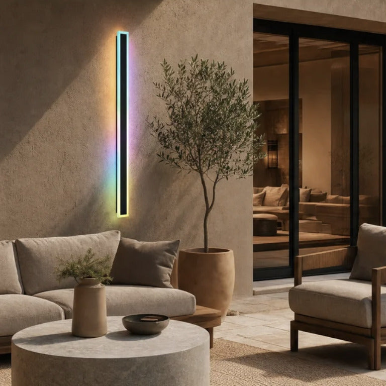 Bolt RGB outdoor light by KAVORRI
