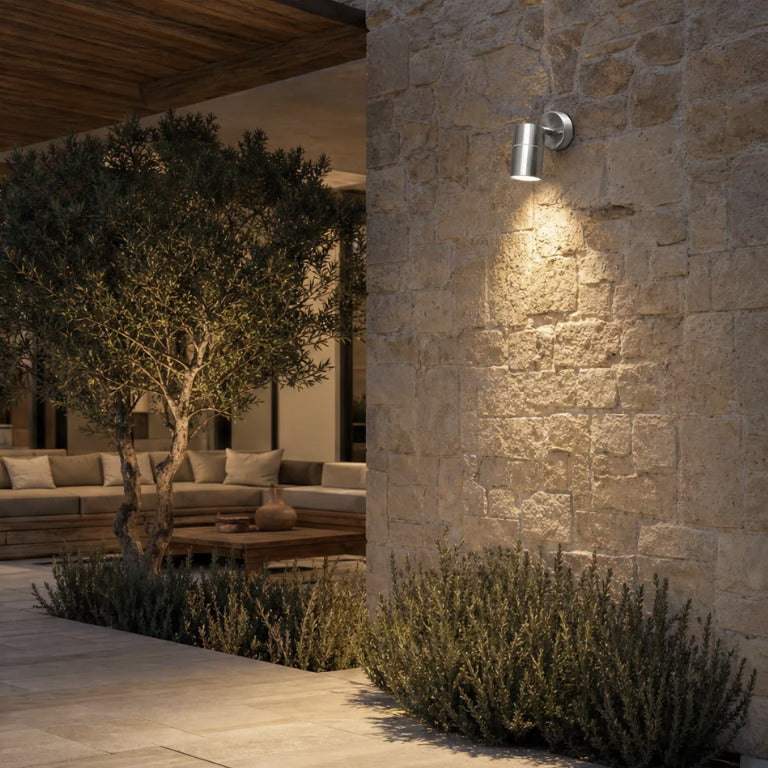 Easton outdoor light by KAVORRI