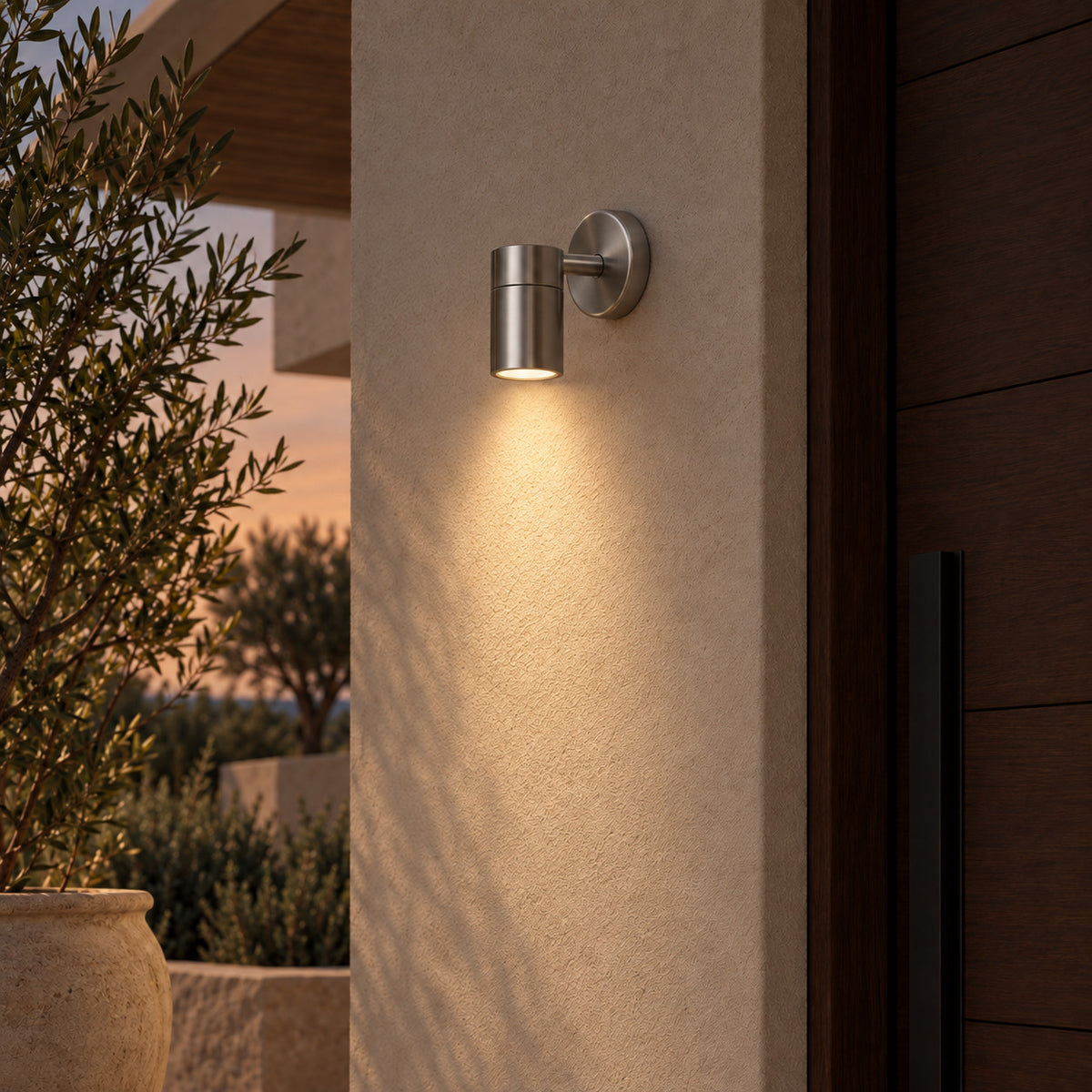 Easton outdoor light – light on