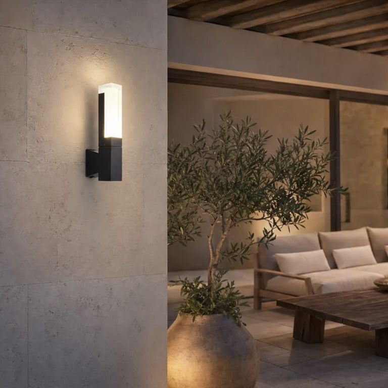 Eloura outdoor light by KAVORRI