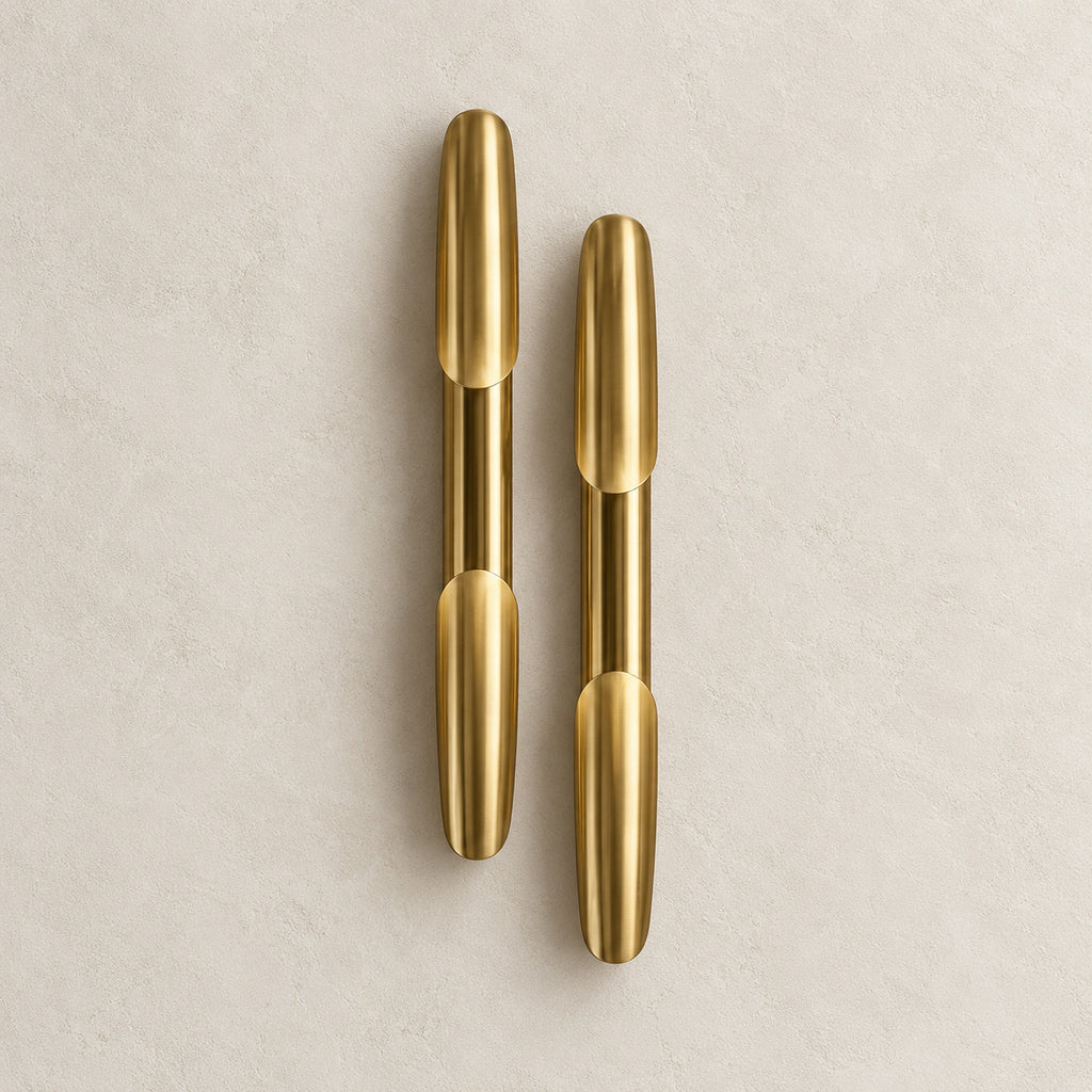 Nimes wall light by KAVORRI