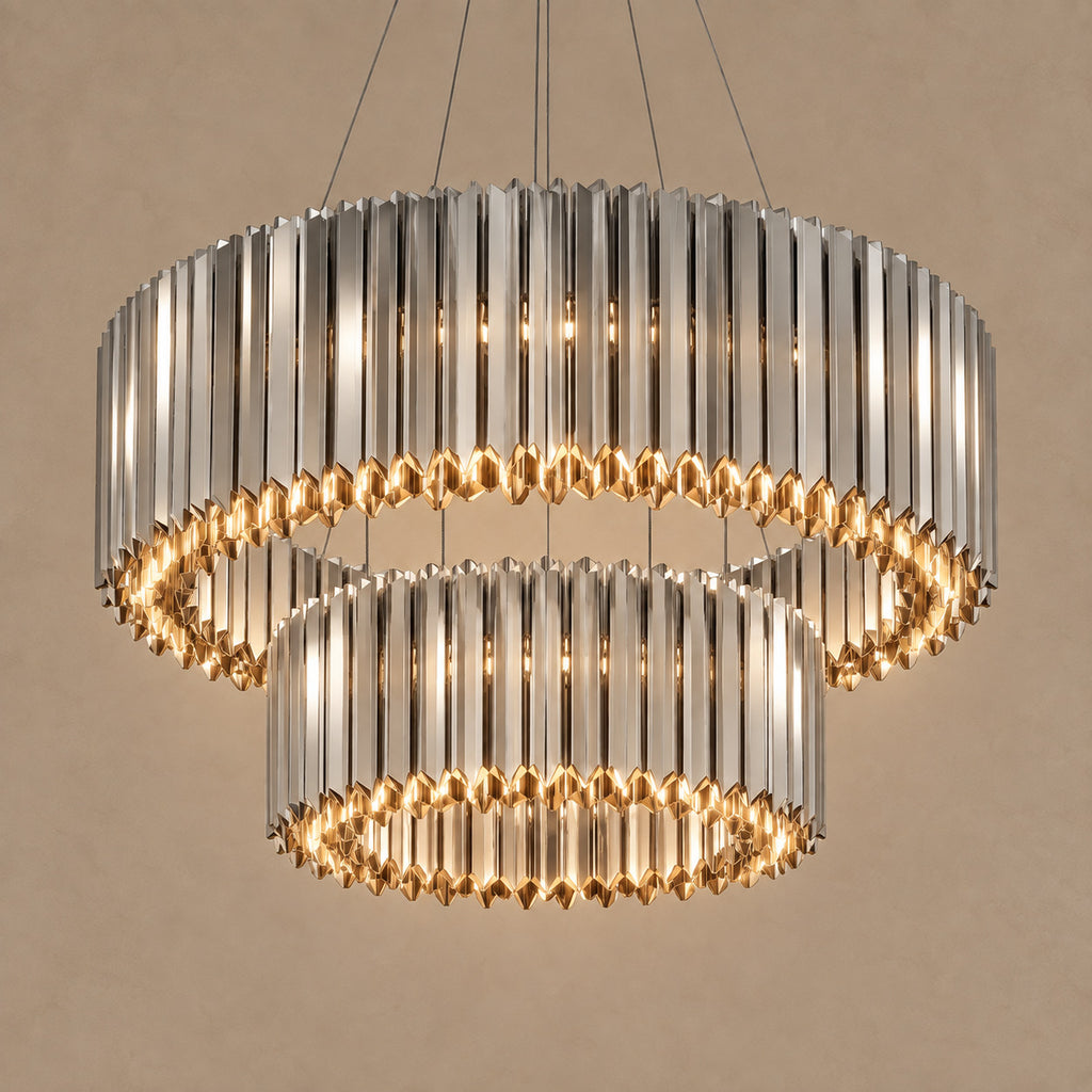 Noira chandelier – light on