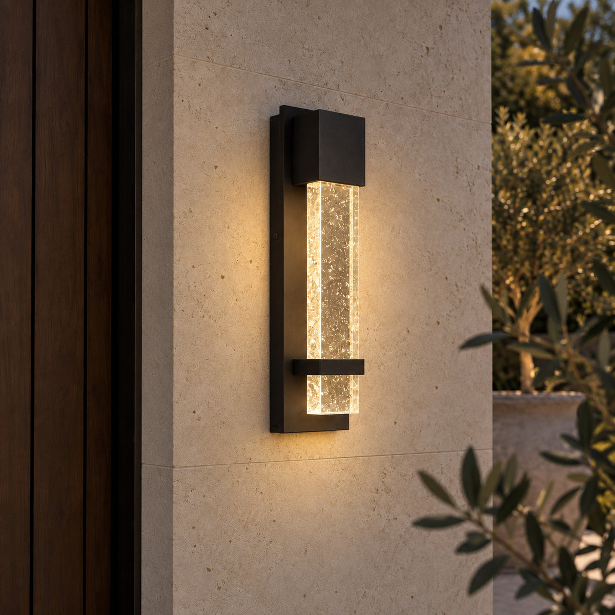 Nuviel outdoor light – light on