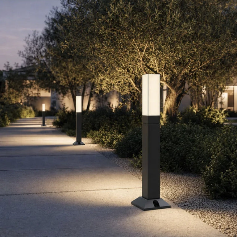 Rumi outdoor light by KAVORRI