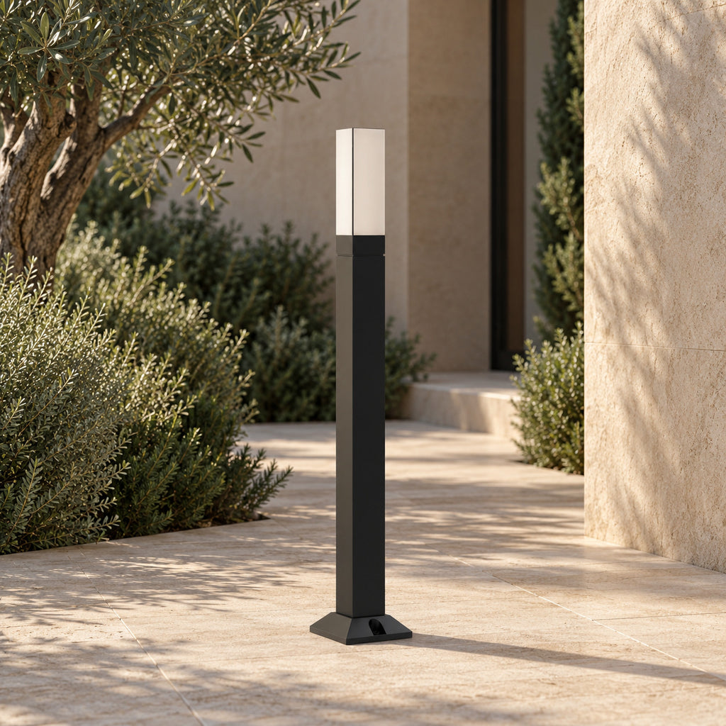 Rumi outdoor light – light off