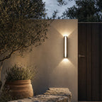Slimline outdoor light by KAVORRI