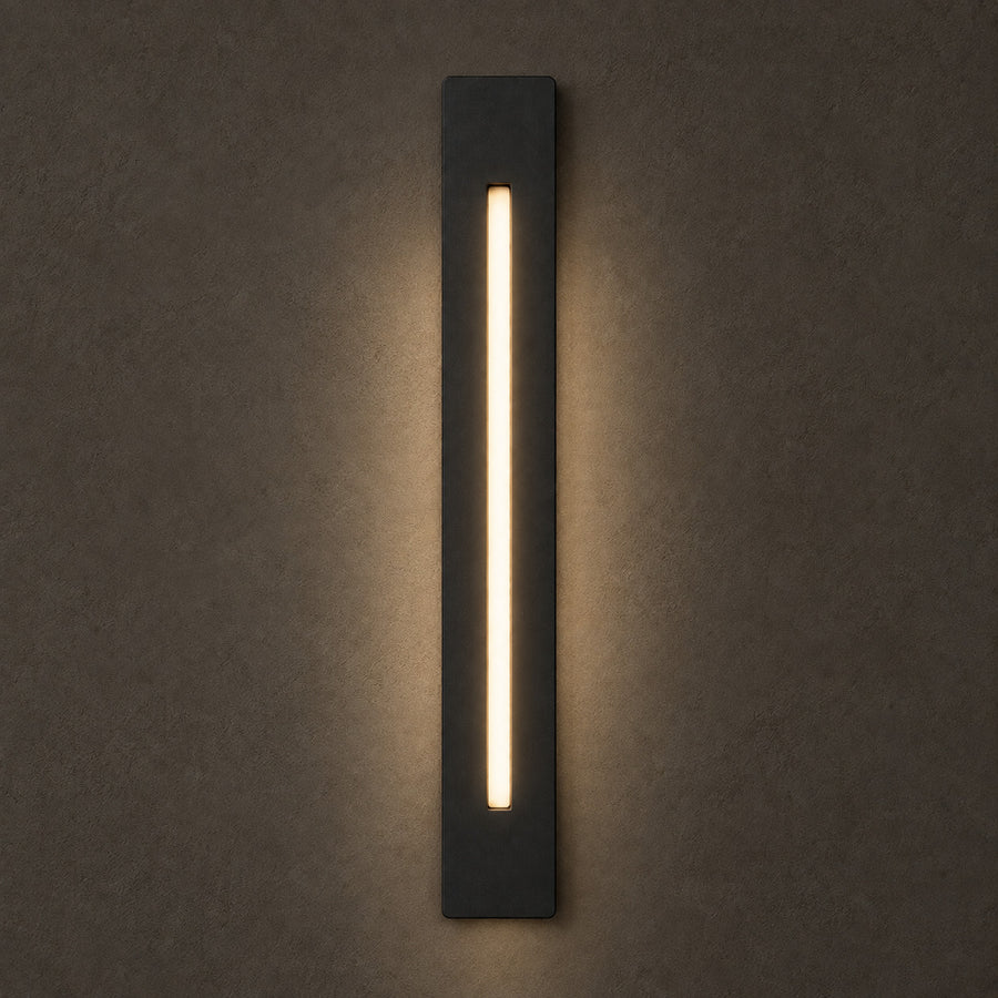 Modern Wall Light – Aluminium, LED – Steplume — light on