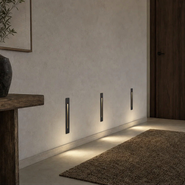 Steplume wall light by KAVORRI