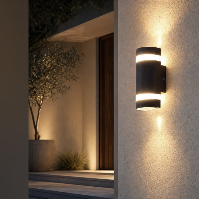 The Admiral outdoor light by KAVORRI