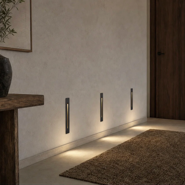 Steplume modern wall light in a contemporary interior – image 3